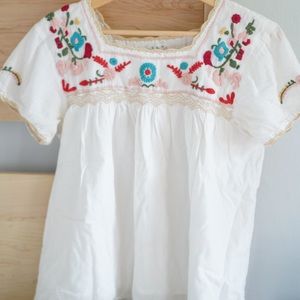Darling Anthropologie embroidered top